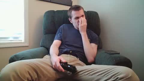 Snapshot of finnabun33 chatting on 06.20.26 Jake I am Bicurious online show from 06.20.26