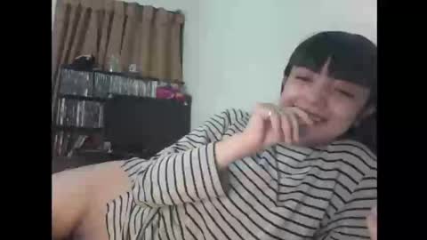 finnky1 online show from 10.21.25