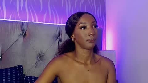 Fiorela Lenin  online show from 10.26.25