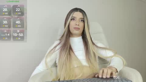 FIORELLA  online show from 04.10.26