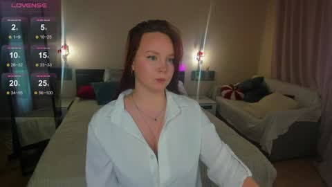 Snapshot of fire_emily chatting on 06.23.26 fire_emily online show from 06.23.26