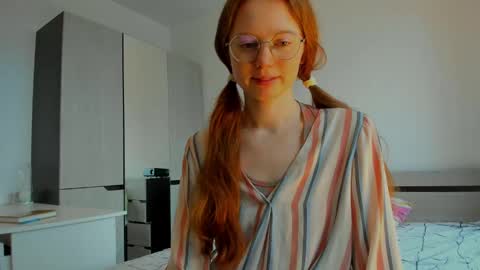 Snapshot of fire_luna chatting on 03.06.25 fire_luna online show from 03.06.25