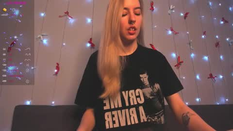 Snapshot of fire_moth chatting on 01.19.26 Bellatrix online show from 01.19.26