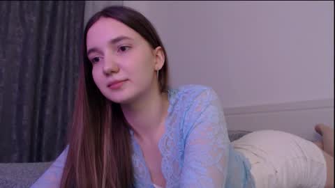 fireflies_fly_ online show from 02.27.26