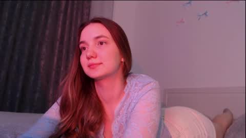 fireflies_fly_ online show from 04.20.26