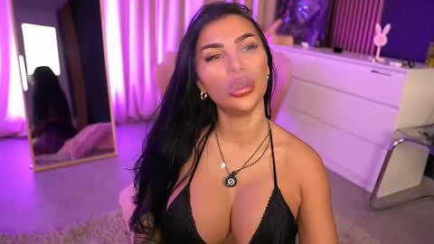 Fires Bomb 777 online show from 02.25.26