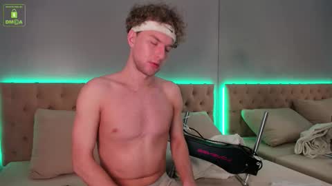 Sexy Tony online show from 09.17.25