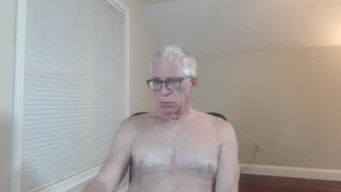 Snapshot of fitman999 chatting on 05.28.26 Jon online show from 05.28.26