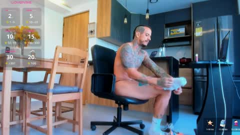 Elias Valencia online show from 03.31.26