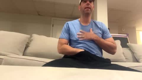 Snapshot of fittallhungdilf chatting on 03.30.26 fittallhungdilf online show from 03.30.26