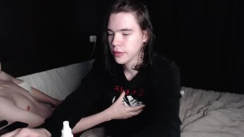 Snapshot of flammmm chatting on 12.13.24 Robin online show from 12.13.24