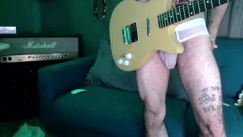 Flannel Dong online show from 10.15.25