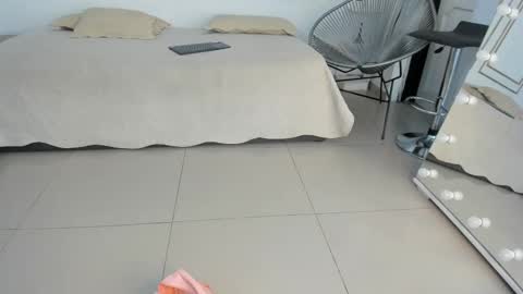 Flavia online show from 10.05.25