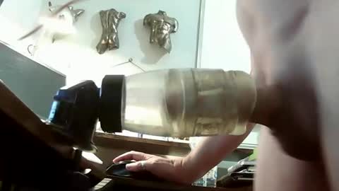 Snapshot of fleshlight4246 chatting on 11.09.25 UK Fleshlight Fucker online show from 11.09.25