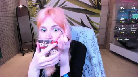 Snapshot of fleximona chatting on 05.30.26 FlexiMona online show from 05.30.26