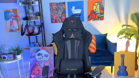 Flexyfoxy online show from 11.26.25