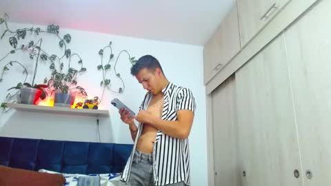 Nico online show from 03.20.26