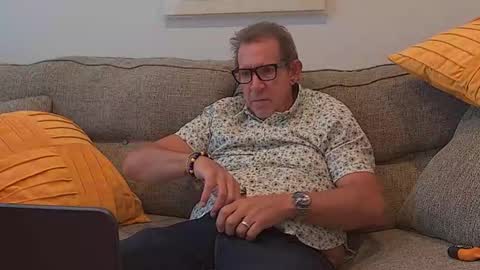 Flickrbrite online show from 09.23.25