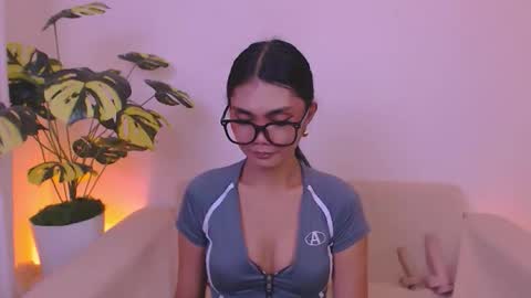 Snapshot of flirtymarga chatting on 05.28.26 Marga online show from 05.28.26