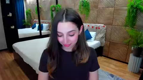 Snapshot of flirtyspark chatting on 06.14.26 Agata online show from 06.14.26