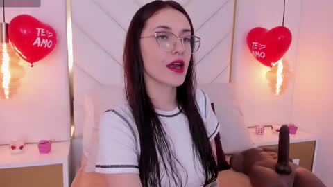 Luna online show from 02.16.25