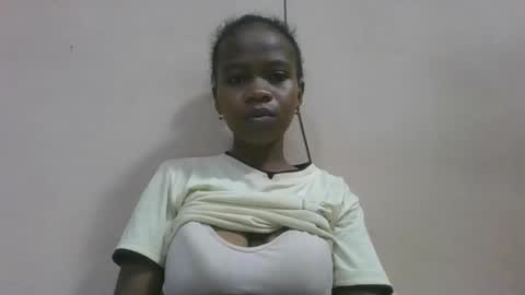 flora48230522373 online show from 05.29.26