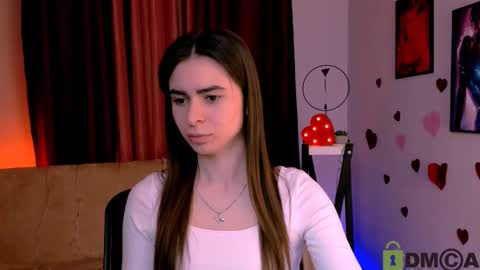 Snapshot of flora_ri chatting on 03.01.25 just ask me online show from 03.01.25