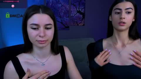 Snapshot of flora_ri chatting on 01.15.26 just ask me online show from 01.15.26