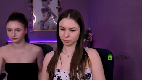 Snapshot of flora_ri chatting on 02.27.26 just ask me online show from 02.27.26