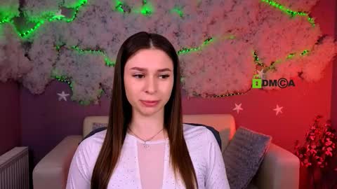 Snapshot of flora_ri chatting on 03.17.26 just ask me online show from 03.17.26