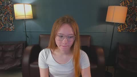 Snapshot of floralarsson chatting on 06.10.26 hey there guys im Flora no not the one from WInx. But I love magical stuff and especially I love nature. I dont know I thin online show from 06.10.26