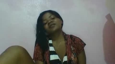 Snapshot of florenceline chatting on 02.25.26 florenceline online show from 02.25.26