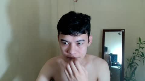 floriankeirxx_ online show from 10.23.25