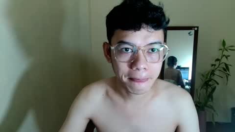 floriankeirxx_ online show from 10.24.25