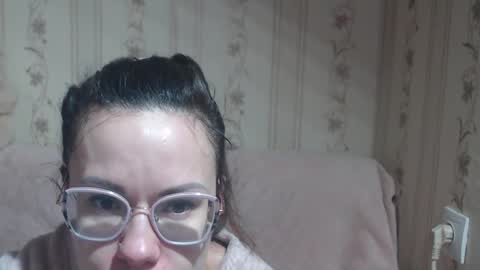 Snapshot of flowercandydoll chatting on 03.06.26 say meow and send tip online show from 03.06.26