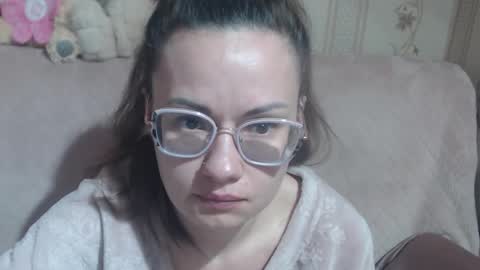 Snapshot of flowercandydoll chatting on 03.28.26 say meow and send tip online show from 03.28.26