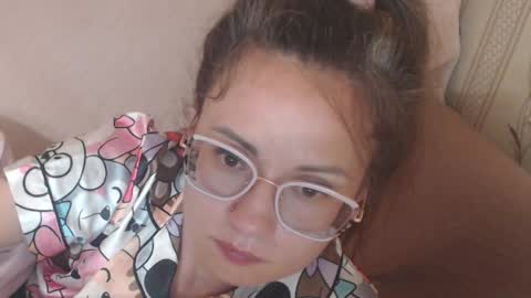 Snapshot of flowercandydoll13 chatting on 05.16.26 say meow and send tip online show from 05.16.26
