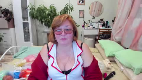 Flowerlower online show from 10.21.25