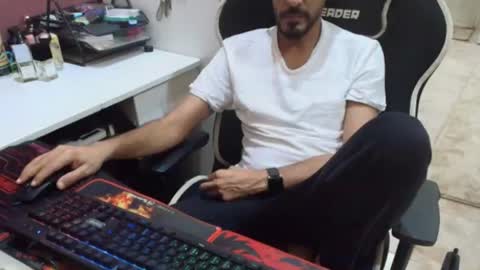 Snapshot of flowthefun chatting on 07.20.26 flowthefun online show from 07.20.26