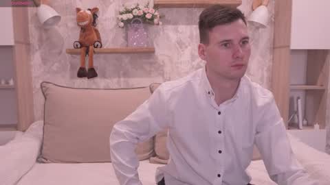 Fluffy and Krut online show from 02.21.26