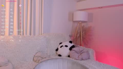 LilLisa online show from 09.13.25