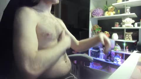 fluffycat  online show from 11.24.25