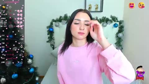 Snapshot of flufyfoxx chatting on 12.23.24 Lina online show from 12.23.24