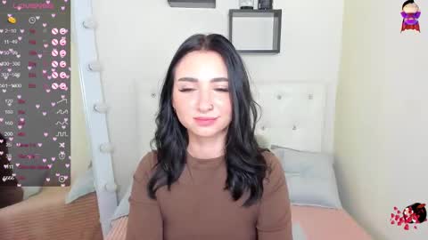 Snapshot of flufyfoxx chatting on 01.26.25 Lina online show from 01.26.25
