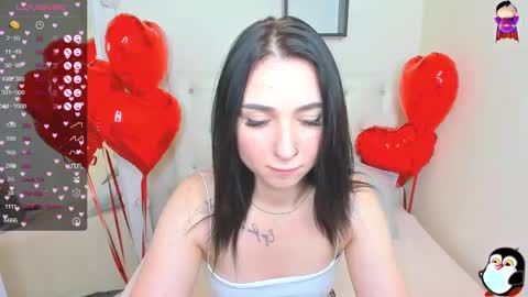 Snapshot of flufyfoxx chatting on 02.15.25 Lina online show from 02.15.25