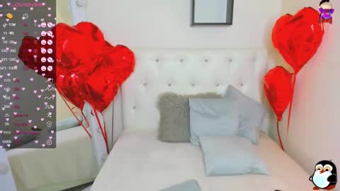 Snapshot of flufyfoxx chatting on 02.25.25 Lina online show from 02.25.25