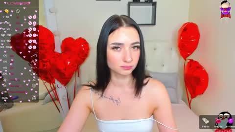 Snapshot of flufyfoxx chatting on 02.26.25 Lina online show from 02.26.25