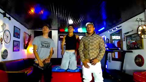 Snapshot of flyckers chatting on 06.23.26 flyckers online show from 06.23.26