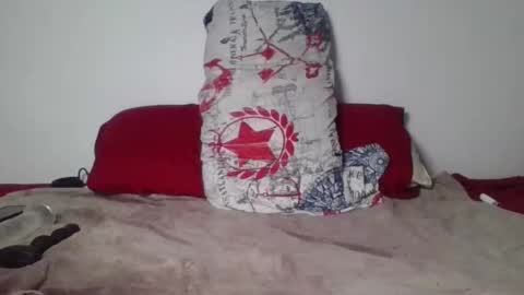 flylen online show from 02.18.25