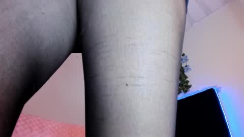 lia online show from 02.22.25